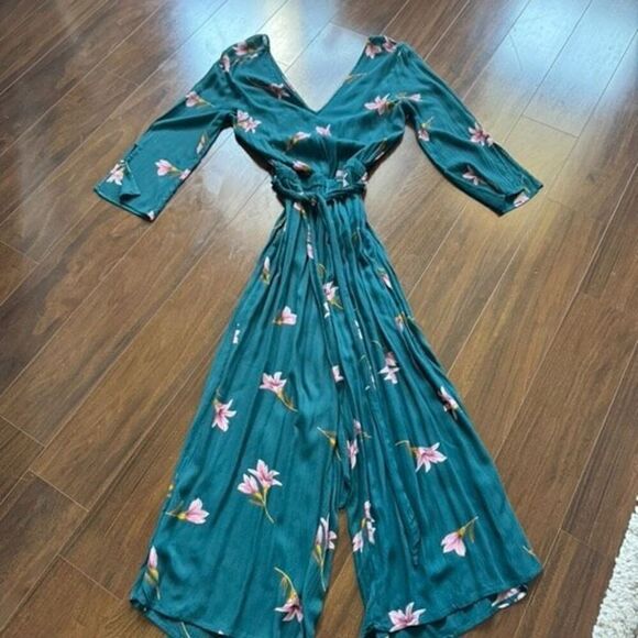 Billabong M Twist back flora green blue romper - Picture 3 of 8